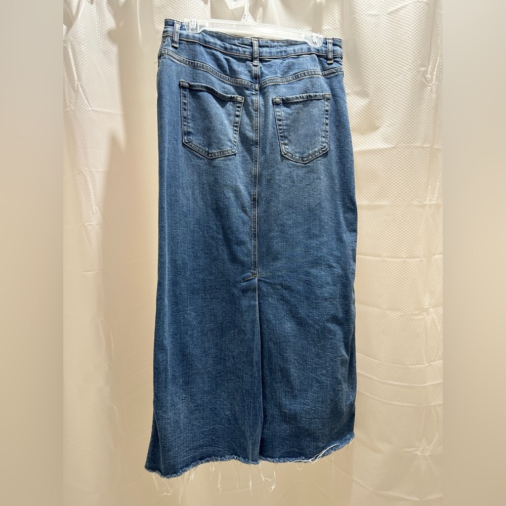 Zara Women's Blue Denim Maxi Skirt - Picture 3 of 7